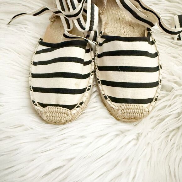 SOLUDOS | Striped Lace Up Canvas Espadrilles Flats Navy Natural Cream | Size 7 - Picture 3 of 7
